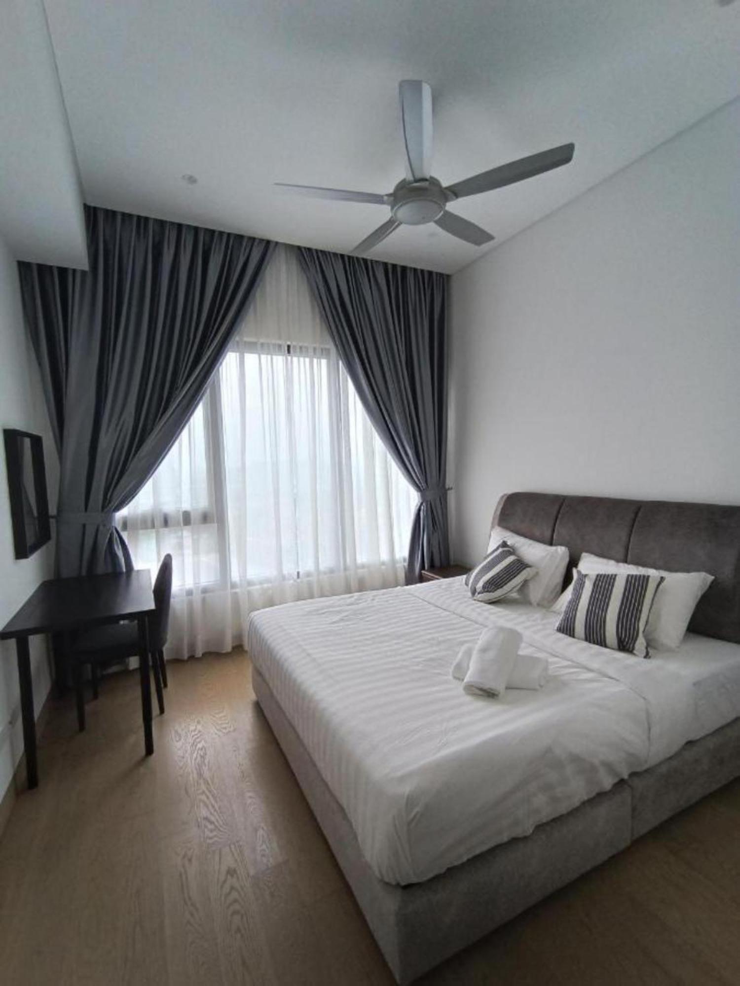 Bunga Suite At Lucentia Bbcc Куала-Лумпур Экстерьер фото